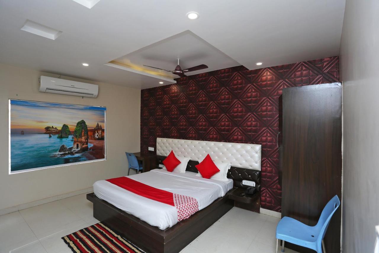 Hotel Oyo Flagship 43897 Redstone Gwalior Exterior foto